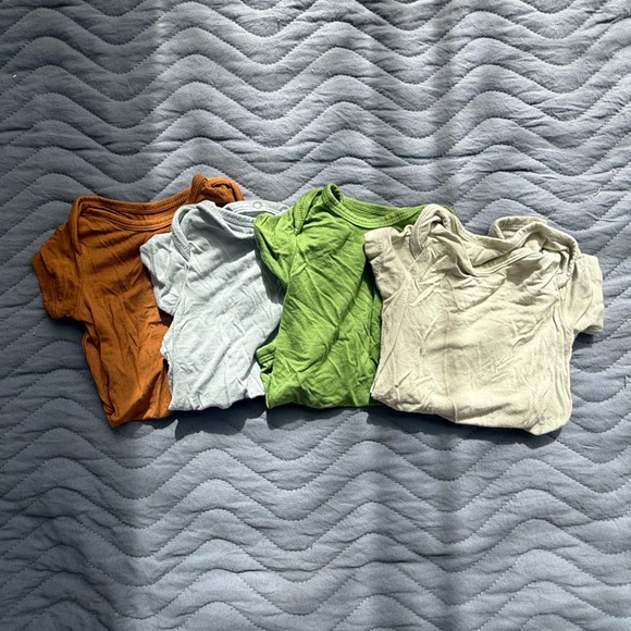 Kyte BABY Other - Kyte Baby Onesies